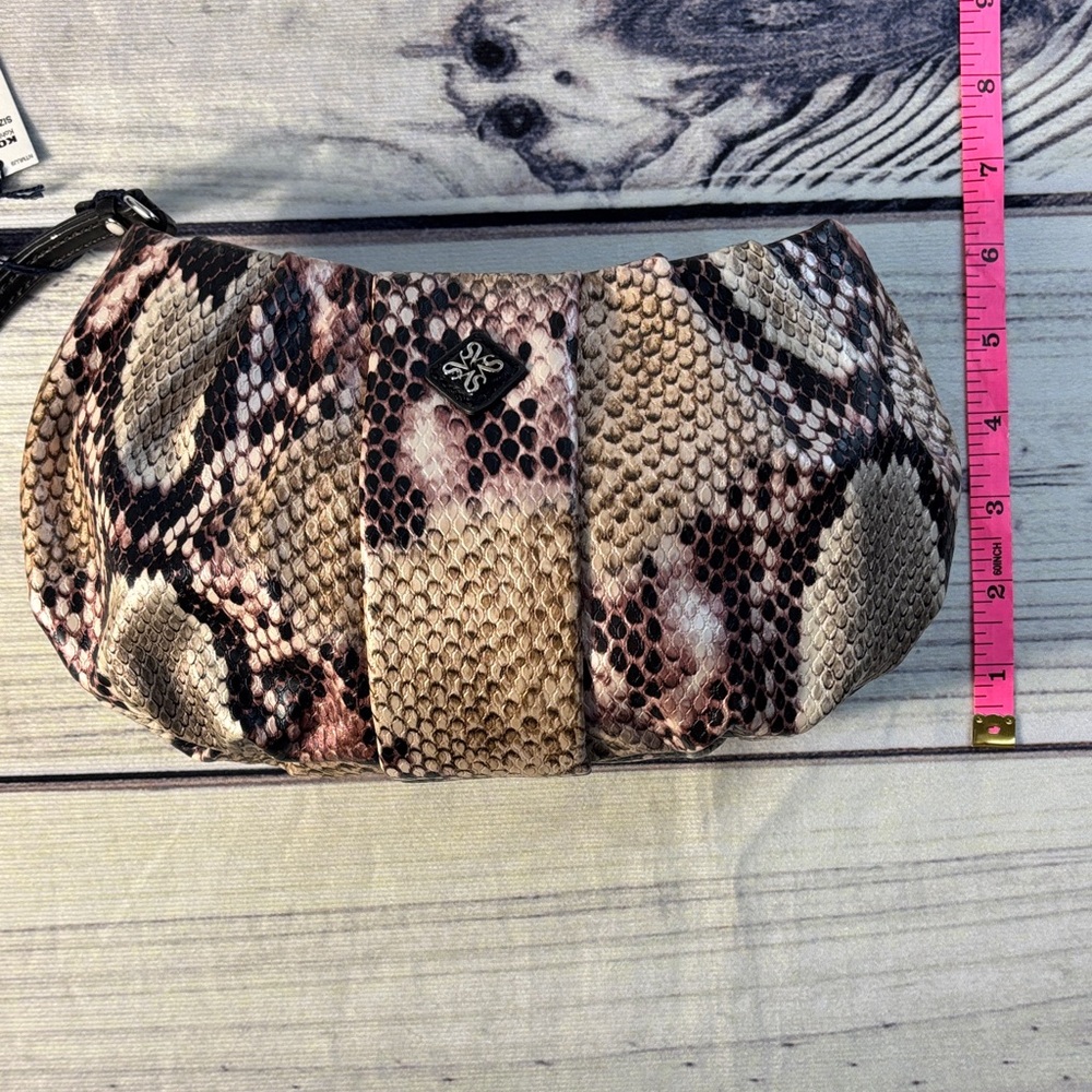 Simply Vera Vera Wang Blue Textured Clutch - Picture 6 of 8